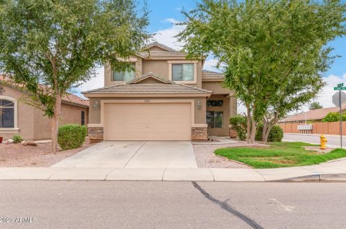 37911 Luke Ln, San Tan Valley, AZ 85140-4114