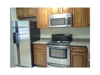 305 103rd Ter, Hollywood FL  33026-3936 exterior