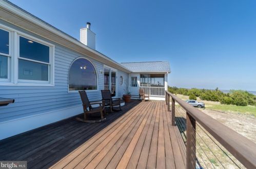 107 Sandpiper Dr, Slaughter Beach DE  19963-4923 exterior