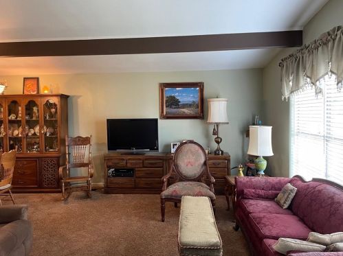 1204 Custer St, Seymour, TX 76380-3917