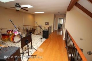 1232 Chambord Ct, Oceanside CA  92054-6052 exterior