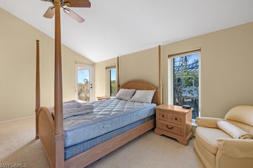 1320 Seaspray Ln, Sanibel FL  33957-2619 exterior