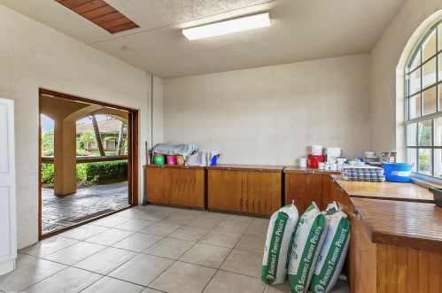 15563 Estancia Ln, West Palm Beach FL  33414-7439 exterior