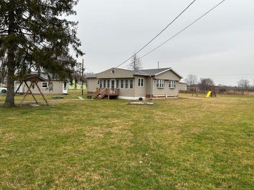 143 Kott Ln, Van Meter, PA 15479-8710