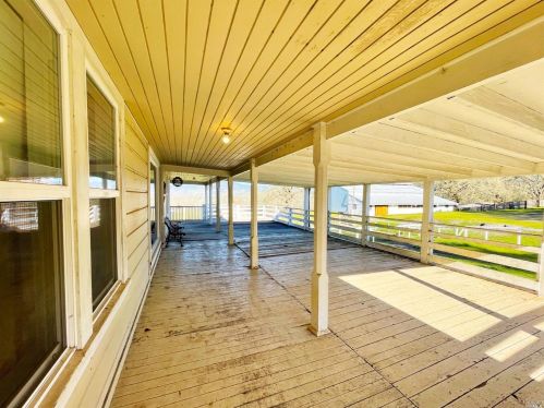 1890 Hill Rd, Willits CA  95490-9795 exterior