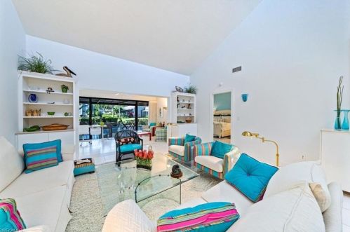 120 Bears Paw Trl, Naples, FL 34105-3122
