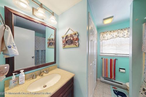 108 Monterey Dr, Bricktown NJ  08723-7009 exterior