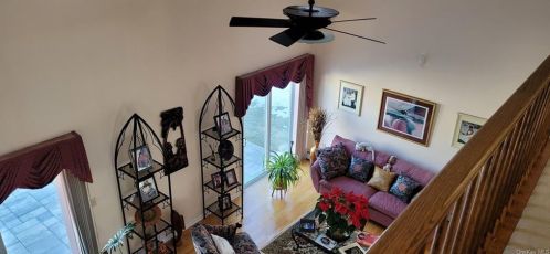 39 Larkin Ln, Garnerville NY  10923-1536 exterior