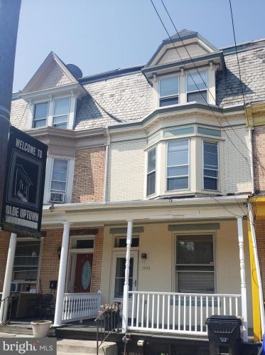 1906 3rd St, Harrisburg PA  17102-1855 exterior