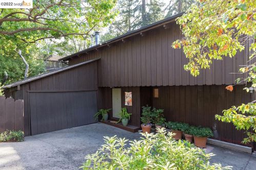 152 Tunnel Rd, Berkeley, CA 94705-2841