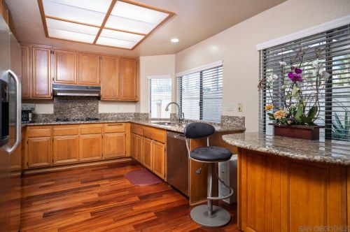 3908 Caminito Terviso, San Diego CA 92122-1971 exterior