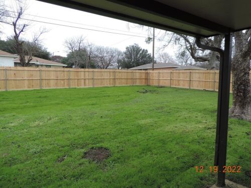 1500 Hillside Dr, Midlothian TX  76065-2006 exterior