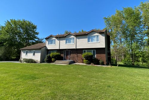 12 William Ln, Tinton Falls, NJ 07712-3729
