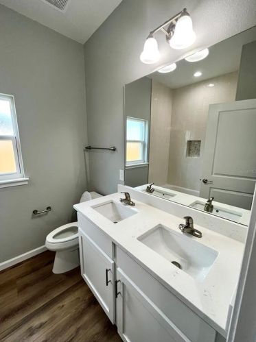 2122 Kumquat Dr, Edgewater FL  32141-5714 exterior