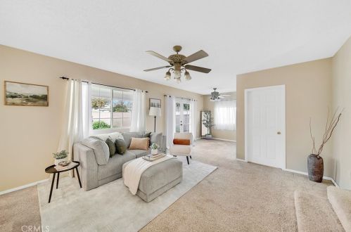 5609 Faculty Ave, Lakewood CA  90712-1815 exterior