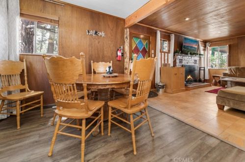 340 Sherwood Blvd, Big Bear City CA  92314 exterior