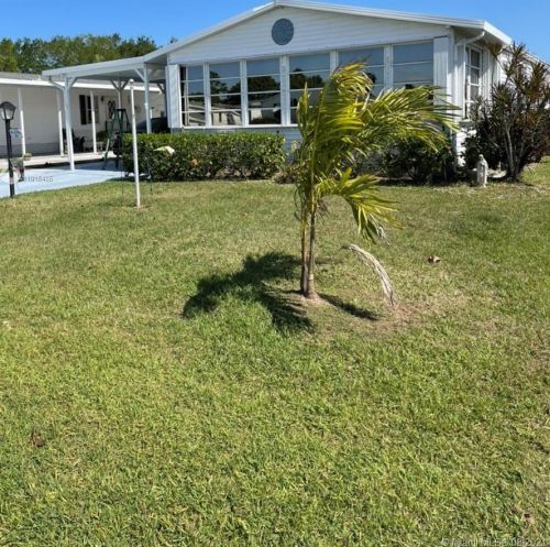3111 Columbrina Cir, Fort Pierce, FL 34952-2601