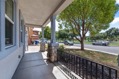 1015 Lucio St, Manteca CA  95336 exterior