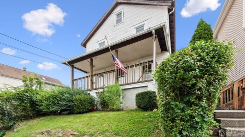 171 Fulton St, Woodbridge, NJ 07095-2619