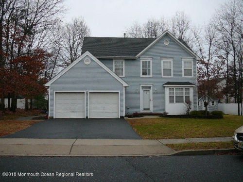 215 Kelly Lynn Ln, Bricktown, NJ 08724-0707