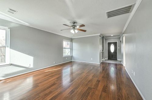 421 Spencer Lndg Ln, Morgans Point TX  77571-9147 exterior