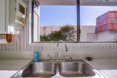 28022 Ridgebluff Ct, Rancho Palos Verdes CA  90275-7204 exterior