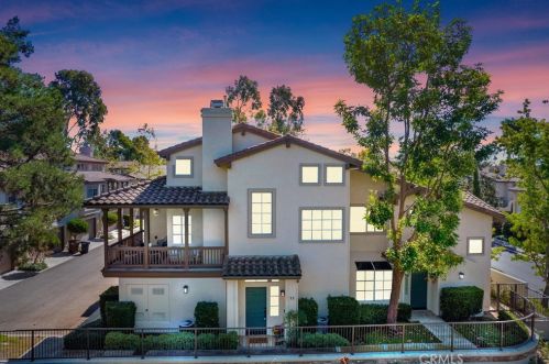 11 Tierra Plano, Trabuco Canyon, CA 92688-3380