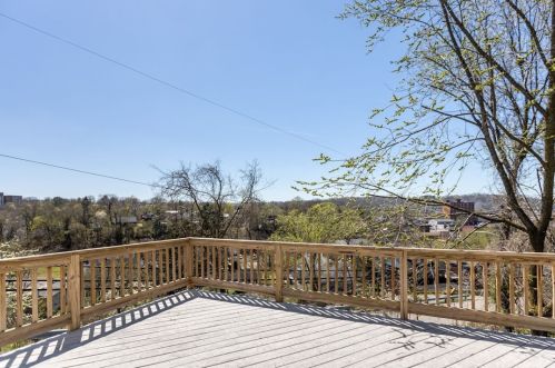 711 Bluff St, Bridgeville PA  15017-2431 exterior