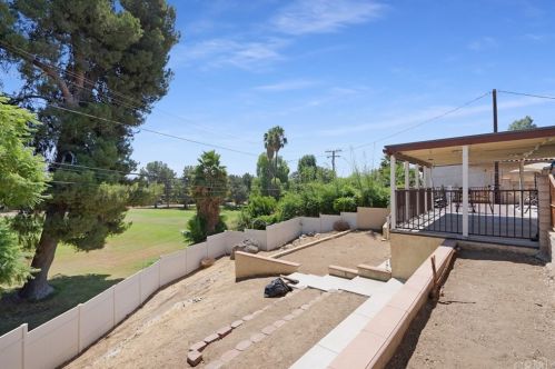 6040 Moraga Ave, Riverside CA 92509-6251 exterior