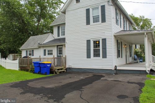 100 Liberty St, Harrington DE  19952-1206 exterior