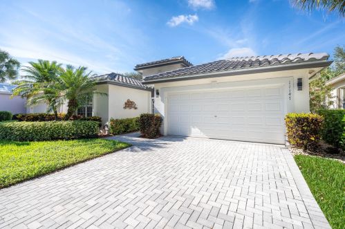 11147 Mandalay Way, Boynton Beach, FL 33437-7008