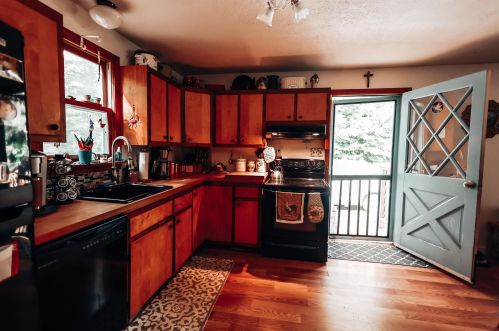 43 Sioux Path, Sunapee, NH 03782-3712