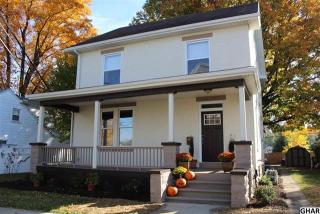 15 Cameron Ave, Hummelstown, PA 17036-1807