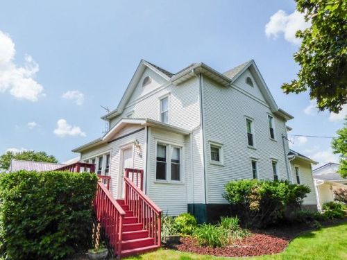 106 2nd St, Tripoli, IA 50676-7777