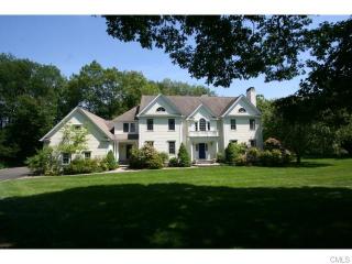 7 Elliot Ln, Westport, CT 06880-1340