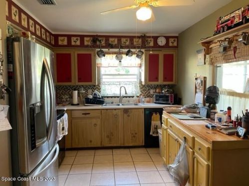 88 Foxhall Ln, Palm Coast, FL 32137-4415