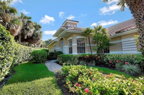 25462 Galashields Cir, Bonita Springs, FL 34134-1968