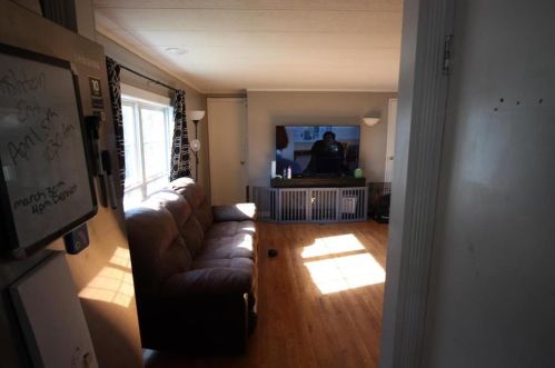 1032 Cherry Tree Xing, Breinigsville PA  18031-1608 exterior