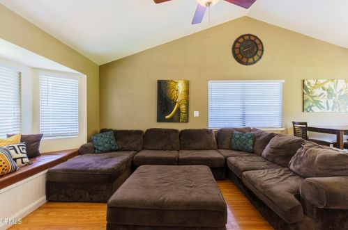 8812 Andrieu Ct, Bakersfield CA 93311-1283 exterior