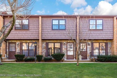 321 Spring St, Tinton Falls, NJ 07701-2283