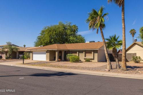 1746 Decatur St, Mesa, AZ 85203-6641