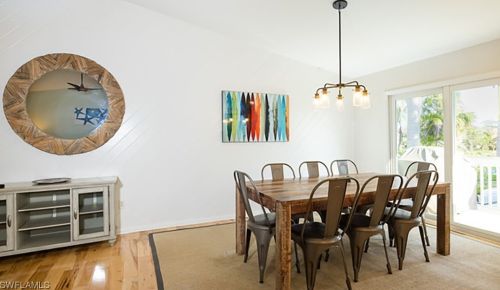 1388 Tahiti Dr, Sanibel FL  33957-2614 exterior