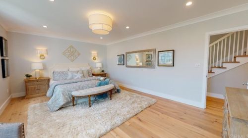 1657 Gates Ave, Manhattan Beach CA  90266-7028 exterior