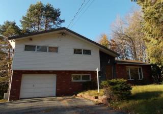 19 Overlook Ave, Mountaindale, NY 12763-5317