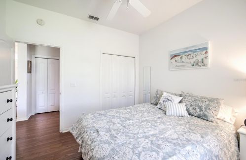 2217 Preservation Green Ct, Ruskin FL  33573-4418 exterior