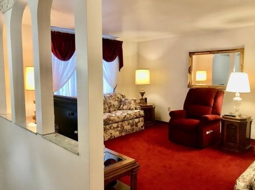 1816 Rebecca St, New Kensington, PA 15068-4915