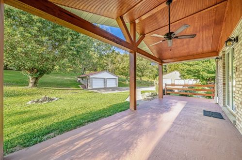 207 Bortz Rd, Saltsburg PA  15681-3429 exterior