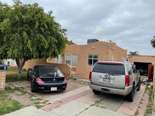 6644 Gramercy St, Buena Park, CA 90621-2703