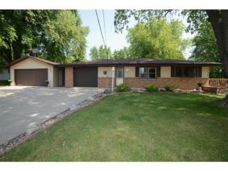 210 Claribel St, Kaukauna, WI 54130-1208