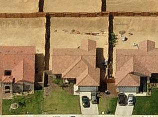 9110 La Sonrisa Way, Bakersfield, CA 93306-8374